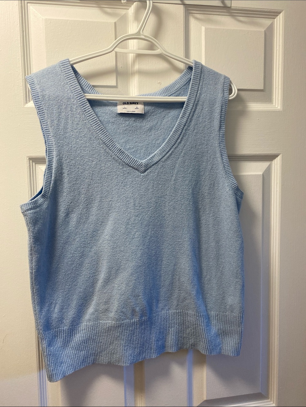 Old Navy Pale Blue V-Neck Knit Tank Top